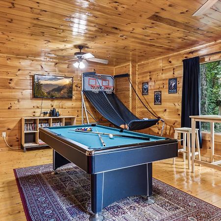 Brave Eagle Cabin Sevierville Bagian luar foto