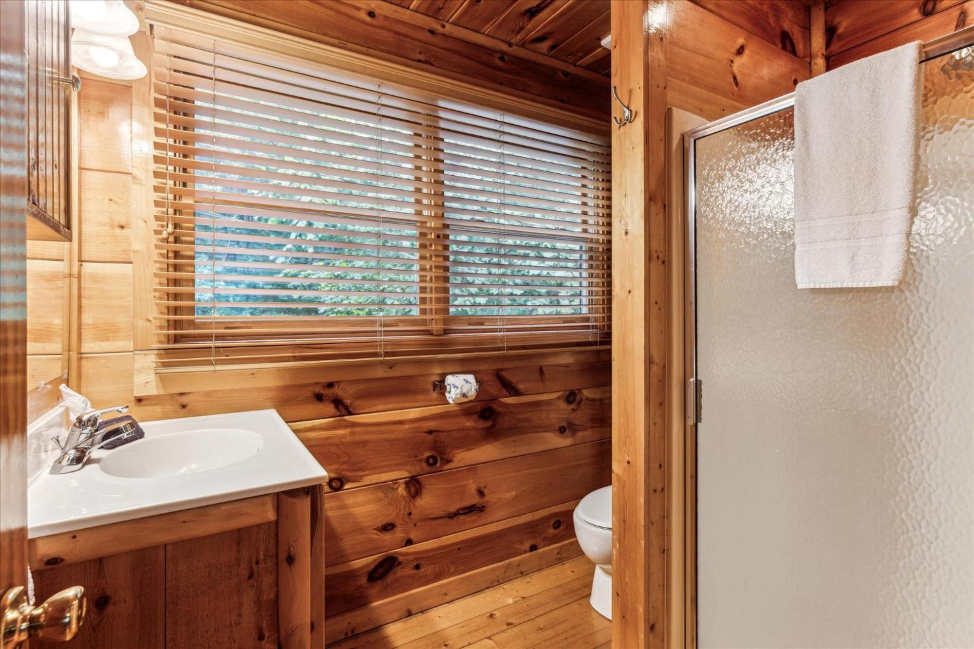 Brave Eagle Cabin Sevierville Bagian luar foto